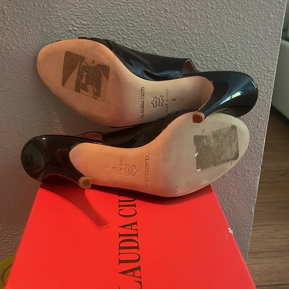 Claudia Ciuti Fanya Black Patent shoes size 9M - Picture 4 of 5
